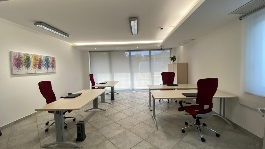 Ufficio Coworking/Elegant (Configurazione alternativa) - Angolazione 1