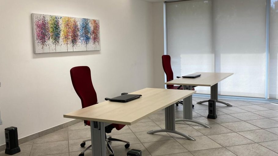 Ufficio Coworking/Elegant (Configurazione alternativa) - Angolazione 2