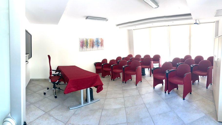 Aula di formazione - Disp. platea - Ang. 1